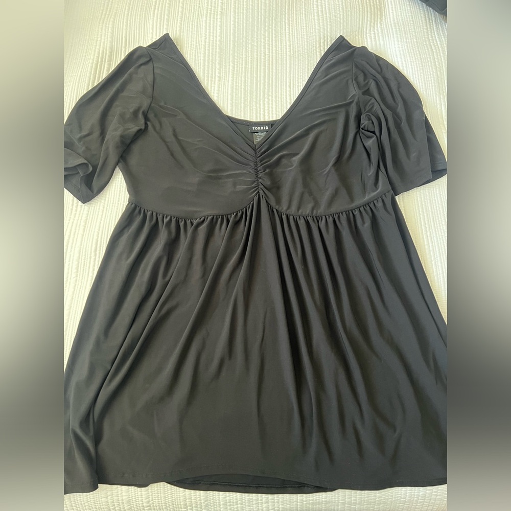 Black, 3/4 sleeve babydoll top, torrid size 1